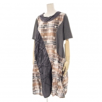 水玉柄つまみワンピース